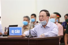 Bị cáo Nguyễn Văn Hiến khai báo trước Hội đồng xét xử ngày 18/5. (Ảnh: Dương Giang/TTXVN)