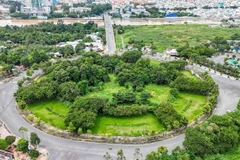 Khu đất vòng xoay cồn Cái Khế có diện tích hơn 23.000m2 sẽ được đấu giá cho thuê đất thương mại, dịch vụ trong thời hạn 50 năm. (Ảnh: Thanh Liêm/TTXVN)