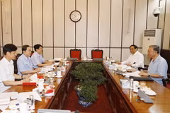 Tổng Bí thư, Chủ tịch nước Tô Lâm chủ trì cuộc họp lãnh đạo chủ chốt. (Ảnh: Trí Dũng/TTXVN)