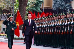 Chủ tịch nước Võ Văn Thưởng duyệt đội danh dự. (Ảnh: Thống Nhất/TTXVN)