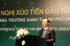 Ông Phan Văn Mãi, Chủ tịch UBND Thành phố Hồ Chí Minh phát biểu khai mạc Hội nghị. (Ảnh: Đinh Hằng/TTXVN)