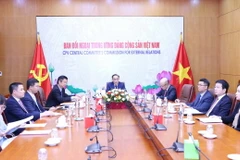 Quang cảnh hội đàm trực tuyến. (Ảnh: Phương Hoa/TTXVN)