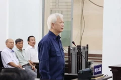 Bị cáo Nguyễn Chiến Thắng - cựu Chủ tịch Ủy ban Nhân dân tỉnh Khánh Hòa (giai đoạn 2011-2015) bị tuyên phạt 5 năm tù. (Ảnh: Tiên Minh/TTXVN)