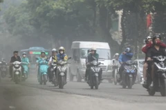 Không khí ô nhiễm ảnh hưởng lớn đến sức khỏe của người dân. (Ảnh: Minh Quyết/TTXVN)