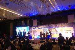 Thủ tướng Nguyễn Xuân Phúc tại Hội nghị thượng đỉnh Kinh doanh ASEAN Bloomberg 2016. (Ảnh: PV/Vietnam+)