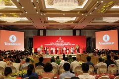 Ký kết chương trình “Đồng hành, hỗ trợ và thúc đẩy sản xuất nội địa.” (Ảnh: CTV)