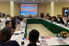 Quang cảnh Tọa đàm về khung pháp lý cho thuốc lá thế hệ mới tại Việt Nam. 