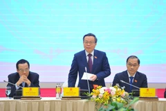 Ông Phùng Quốc Hiển, Phó Chủ tịch Quốc hội phát biểu và chỉ đạo tại hội nghị. (Ảnh: Minh Đức/TTXVN)