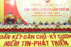 Đại hội đại biểu Đảng bộ tỉnh Tiền Giang lần thứ XI, nhiệm kỳ 2020-2025 với phương châm: “Đoàn kết-Dân chủ-Kỷ cương-Niềm tin-Phát triển.”(Ảnh: Hữu Chí/TTXVN)