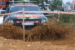 [Photo] Khai mạc Giải đua xe ôtô địa hình Việt Nam PVOIL CUP 2021