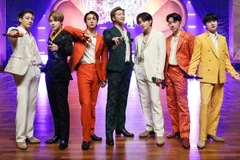 Các thành viên Nhóm nhạc BTS của Hàn Quốc. (Ảnh: YONHAP/TTXVN)