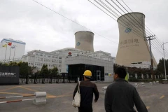 Bên ngoài một nhà máy nhiệt điện than China Energy ở Thẩm Dương, tỉnh Liêu Ninh, Trung Quốc. (Nguồn: Reuters)