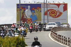 TP.HCM trang hoàng đường phố chào mừng ngày hội toàn dân đi bầu cử