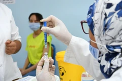 Tiêm vaccine ngừa COVID-19 tại Rabat, Maroc, ngày 2/9/2021. (Ảnh: THX/TTXVN)