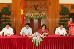 Hợp tác truyền thông phòng chống AIDS và tệ nạn ma túy, mại dâm