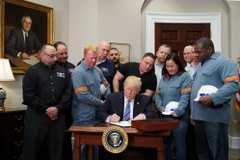 [Mega Story] Chiến tranh thương mại tác động thế nào tới Việt Nam?