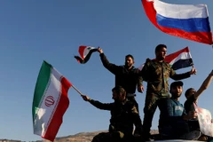 [Video] Người dân Syria nói gì sau cuộc không kích của liên quân?