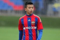 Video cực hiếm về tài năng gốc Việt Li Tenglong trong máu áo CSKA