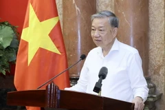 Chủ tịch nước Tô Lâm phát biểu chúc mừng Ngày truyền thống của lực lượng Thanh niên xung phong. (Ảnh: Nhan Sáng/TTXVN)