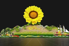 Ngắm nhìn các kỳ quan thế giới được tái hiện bằng hoa tại Hạ Long