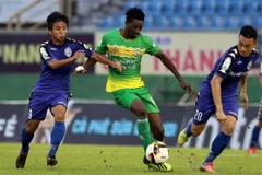 Một trận đấu trong khuôn khổ V-league 2018. (Ảnh: Hải Âu/TTXVN)