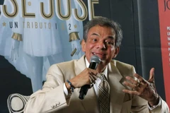 Vĩnh biệt danh ca Jose Jose - 'Hoàng tử của những ca khúc Mexico'