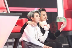 Lần đầu tiên nút khóa âm và nút chặn được áp dụng tại Giọng hát Việt nhí. (Ảnh: BTC)