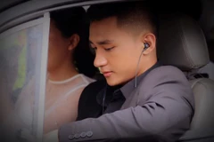 Hữu Vi có tạo hình chững chạc, bảnh bao trong bộ phim truyền hình "Hậu duệ Mặt Trời" phiên bản Việt. (Ảnh: Đoàn làm phim)