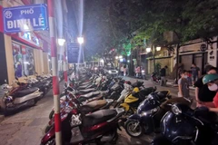 [Mega Story] Thiếu điểm đỗ xe - Bài toán nan giải của Hà Nội 