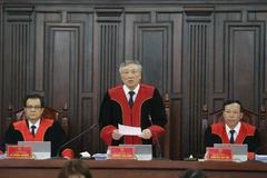 Chánh án Tòa án nhân dân Tối cao Nguyễn Hòa Bình làm Chủ tọa phiên tòa phát biểu khai mạc. (Ảnh: Doãn Tấn/TTXVN)