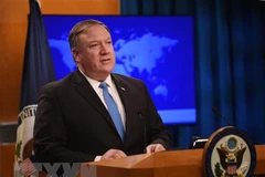 Ngoại trưởng Mỹ Mike Pompeo phát biểu tại một cuộc họp báo ở Washington, DC. (Ảnh: AFP/TTXVN)