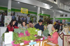 Các sản phẩm OCOP được trưng bày tại Hội nghị. (Ảnh: Phương Anh/TTXVN)