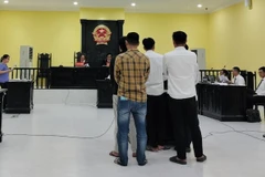 Các bị cáo tại phiên toà phúc thẩm. (Nguồn: Báo Tiền Phong)