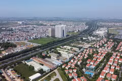 Chung cư cao tầng tại các huyện Hoài Đức, Đan Phượng, Hà Nội. (Ảnh: Huy Hùng/TTXVN)