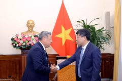 Thứ trưởng Ngoại giao Nguyễn Minh Vũ tiếp đoàn Liên minh Nghị sỹ hữu nghị Nhật Bản-Việt Nam tỉnh Osaka của Nhật Bản do Chủ tịch Wada Kenji dẫn đầu. (Nguồn: Báo Thế giới & Việt Nam)