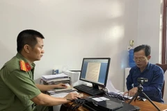 Ông Chu Quang Thành, nguyên Chủ tịch Ủy ban Nhân dân xã Tân An, huyện Yên Dũng, tỉnh Bắc Giang, làm việc tại Cơ quan Công an. (Nguồn: Cổng Thông tin Điện tử Chính phủ)