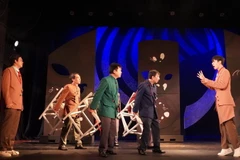 Nhà hát Kịch Việt Nam dàn dựng tác phẩm "Quan thanh tra" (Ảnh: PV/Vietnam+)