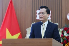 Thứ trưởng Bộ Ngoại giao Hà Kim Ngọc phát biểu. (Ảnh: An Đăng/TTXVN)