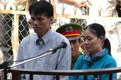 Bị cáo Lê Thành Tám và Nguyễn Thị Xuân Lan. (Ảnh: dantri)