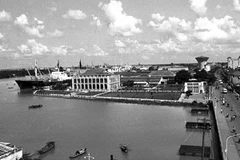 Cảng Sài Gòn, nơi người thanh niên yêu nước Nguyễn Tất Thành ra đi tìm đường cứu nước năm 1911. (Ảnh: Tư liệu/TTXVN)