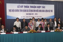 Lễ ký thỏa thuận. (Ảnh: Ngọc Hà/TTXVN)