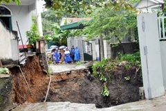 Sự cố sụt lở đất nghiêm trọng xảy ra rạng sáng 30/9. (Ảnh: Báo Quảng Ninh)