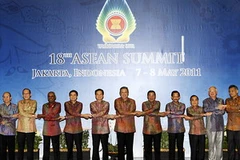 Các Trưởng đoàn chụp ảnh chung. (Ảnh: Đức Tám/TTXVN)