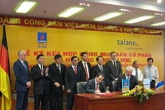 Quang cảnh lễ ký kết. (Ảnh: Internet)