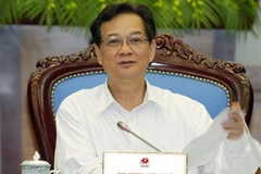 Thủ tướng Nguyễn Tấn Dũng phát biểu kết luận phiên họp. (Ảnh: Đức Tám/TTXVN)