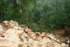 Một mỏ đá thạch anh ở Đắk Lắk. (Ảnh: Internet)