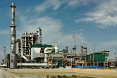 Nhà máy lọc dầu Dung Quất. (Ảnh: Thanh Long/TTXVN)