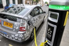 Sẽ có xấp xỉ 1 triệu chiếc xe điện lăn bánh trên đường phố ở khắp thế giới vào năm 2015. (Nguồn: Internet) 