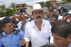 Tổng thống bị lật đổ Manuel Zelaya. (Ảnh: THX/TTXVN)