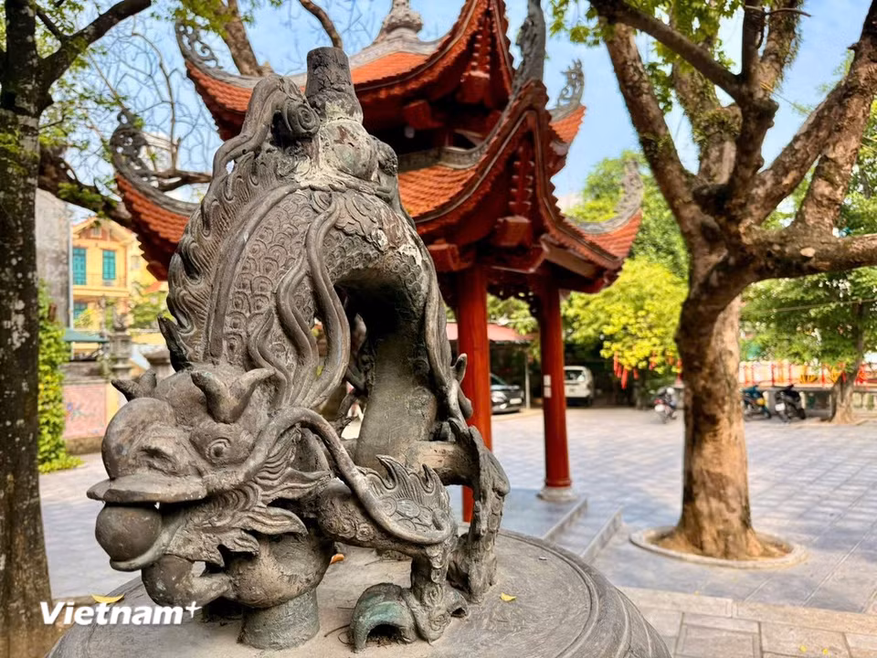 Chùa Khai Nguyên với khuôn viên hài hòa mang nét truyền thống đặc trưng. (Ảnh: Thái Hà/Vietnam+)
